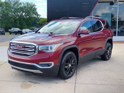 Used 2018 GMC Acadia SLT w/ LPO, Floor Liner Package