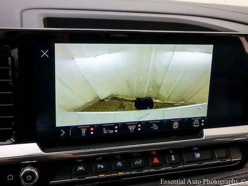 New 2026 GMC Sierra 1500 SLT w/ SLT Premium Package image 16