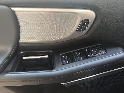 Used 2025 Ford Expedition Max Active image 16