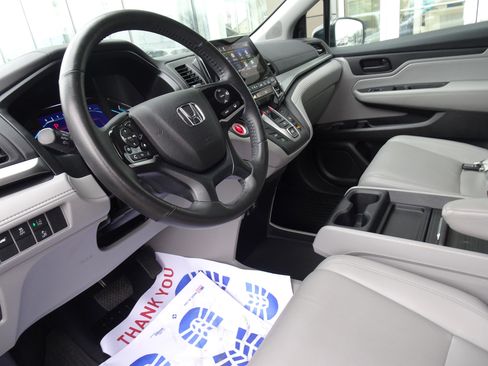 Used 2018 Honda Odyssey EX-L image 11