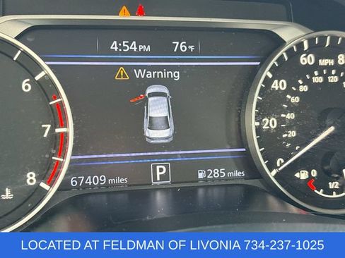 Used 2024 Nissan Altima 2.5 SV FWD image 12