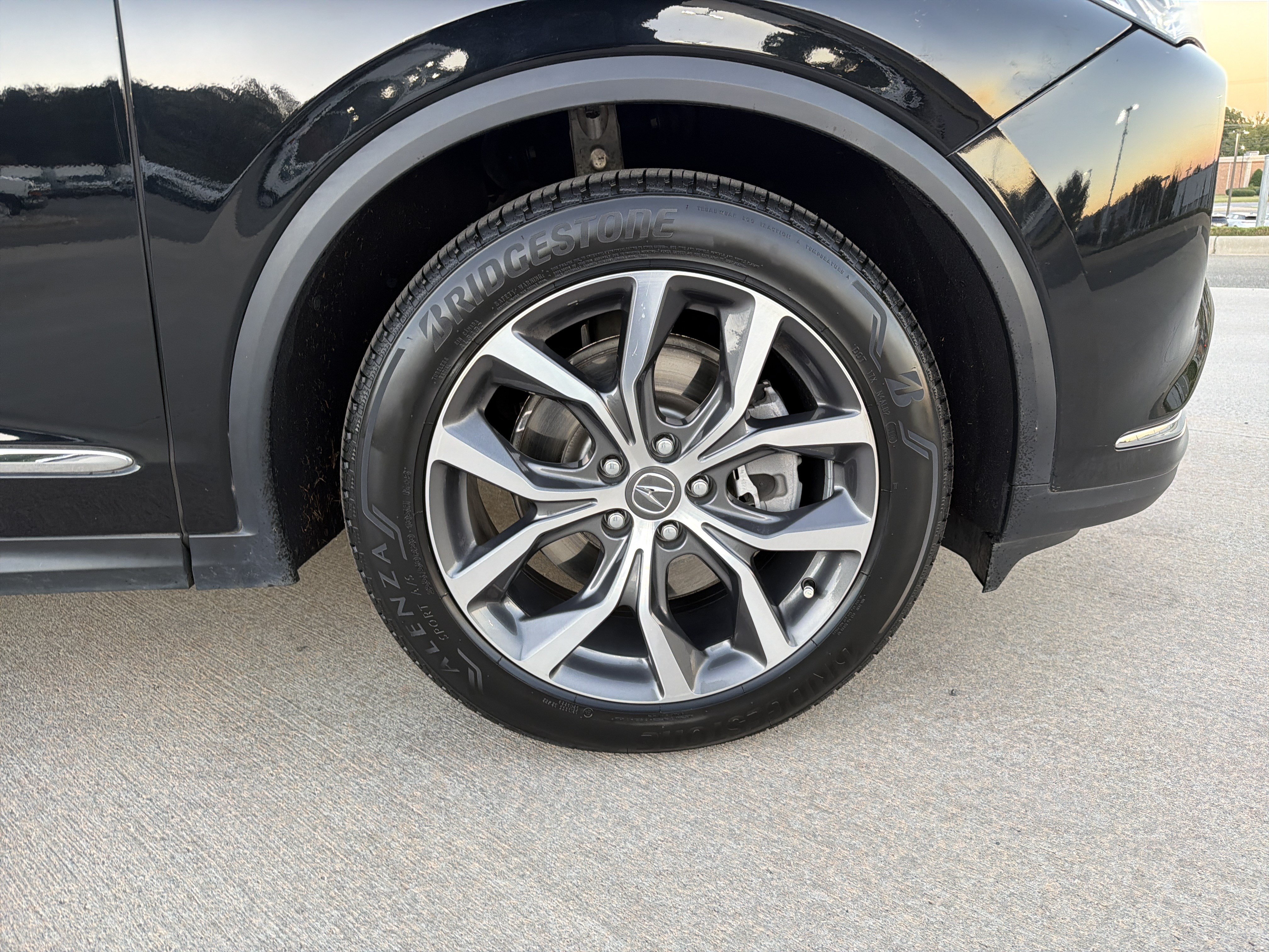 Used 2024 Acura MDX w/ Technology Package AWD/4WD image 13