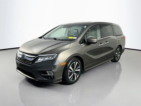 Used 2019 Honda Odyssey Elite image 3