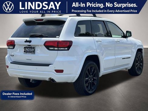 Used 2020 Jeep Grand Cherokee Altitude AWD/4WD image 7