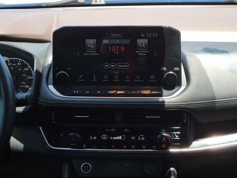 Used 2023 Nissan Rogue SL w/ SL Premium Package FWD image 21