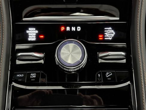 Used 2024 Jeep Grand Cherokee L Summit image 22