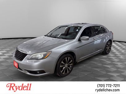 Used 2013 Chrysler 200 Touring w/ S Exterior Appearance Pkg