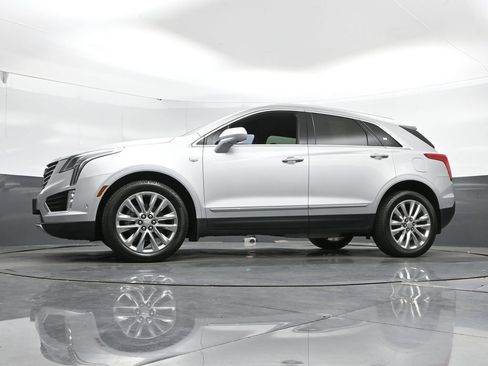 Used 2017 Cadillac XT5 Platinum w/ Driver Assist Package AWD/4WD image 45