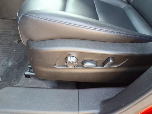 Used 2025 Cadillac XT4 Sport w/ Cold Weather Package FWD image 13