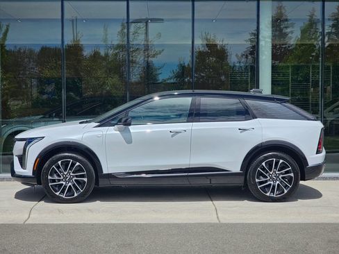 New 2026 Cadillac Optiq Sport 1 AWD/4WD image 2