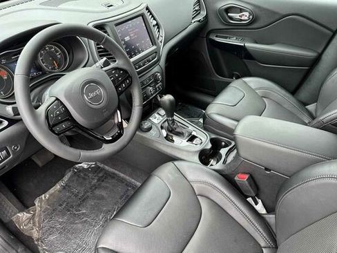 New 2023 Jeep Cherokee Altitude Lux w/ Lux Elite Package image 10