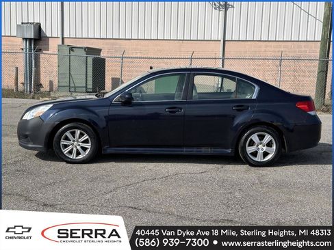 Used 2012 Subaru Legacy 2.5i Premium w/ All-Weather Pkg + Moonroof image 2