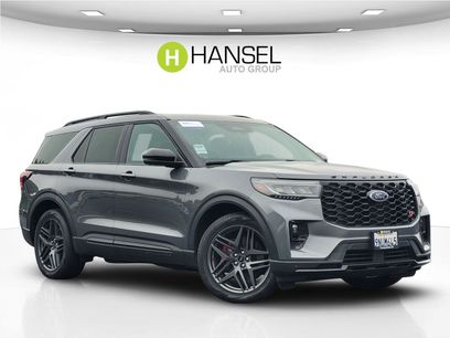 Used 2025 Ford Explorer ST