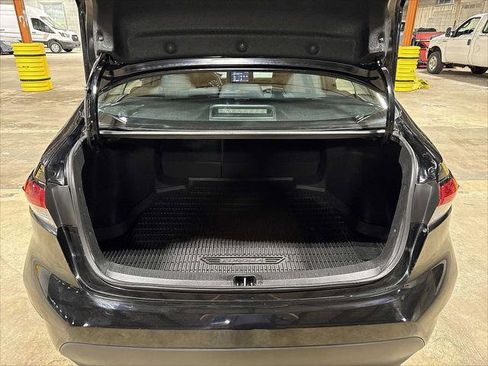 Certified 2023 Toyota Corolla LE image 11