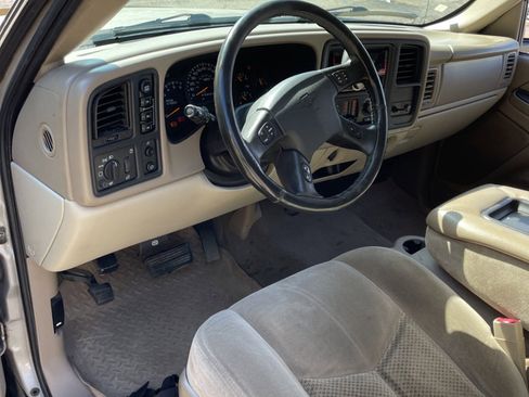 Used 2006 Chevrolet Avalanche LS image 10
