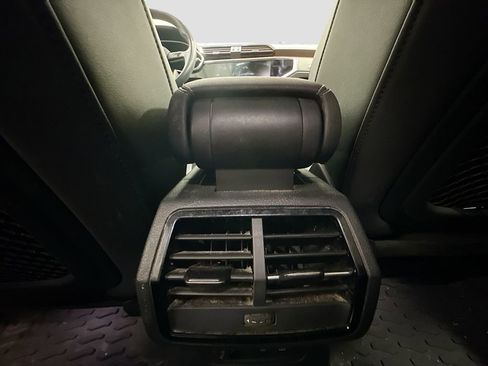 Used 2019 Audi Q3 2.0T Premium Plus w/ Premium Plus Package image 27