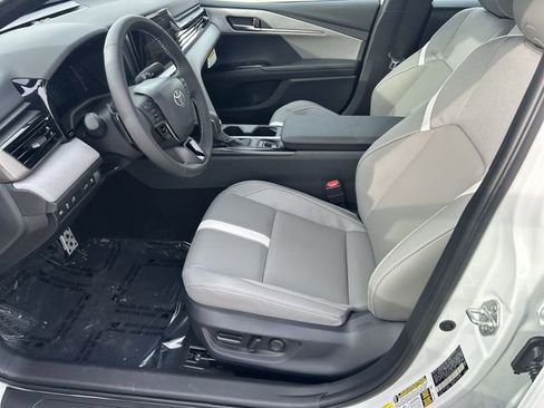 Certified 2026 Toyota Camry SE image 13