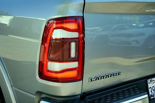 Used 2021 RAM 3500 Laramie AWD/4WD image 8