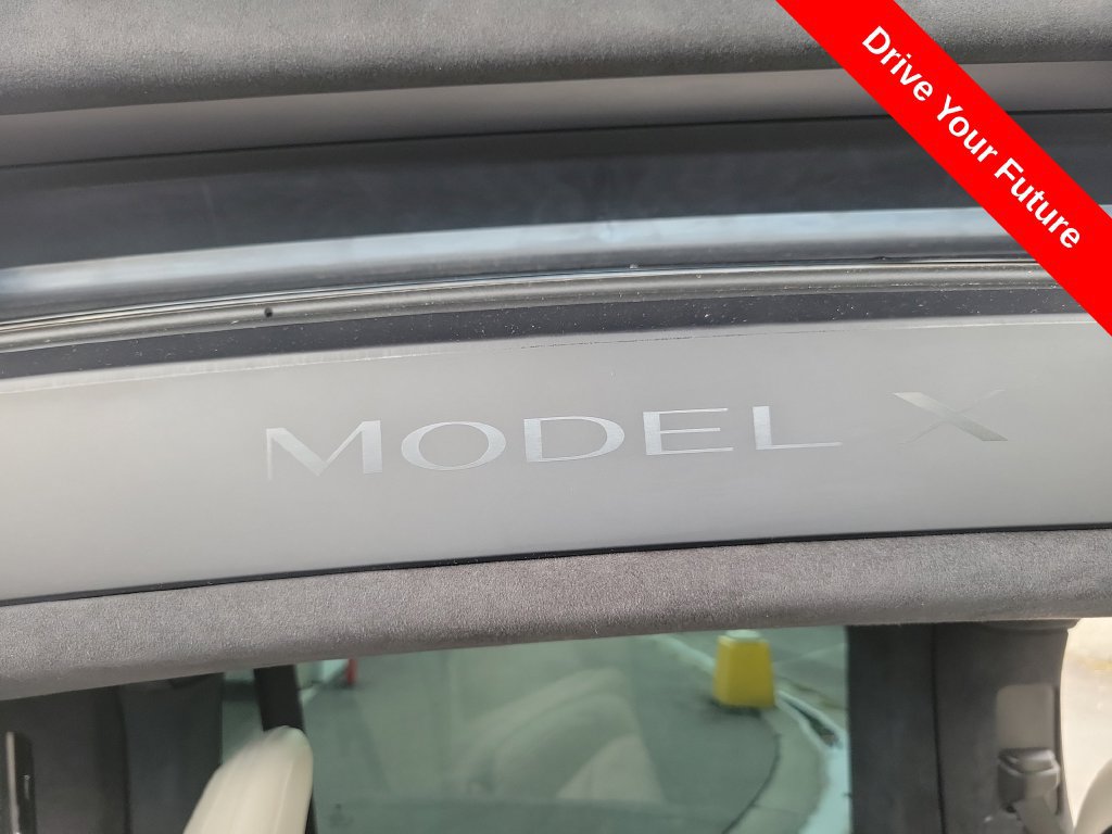 Used 2023 Tesla Model X AWD/4WD image 21