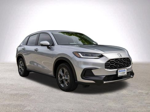 Used 2026 Honda HR-V LX image 2