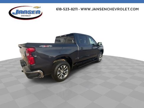 Used 2024 Chevrolet Silverado 1500 LT image 8