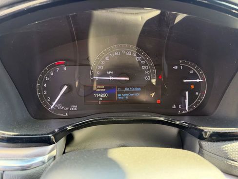 Used 2017 Cadillac XT5 Luxury FWD image 20