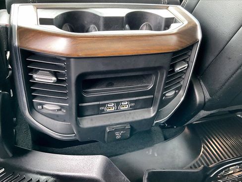 Certified 2022 RAM 1500 Laramie image 33