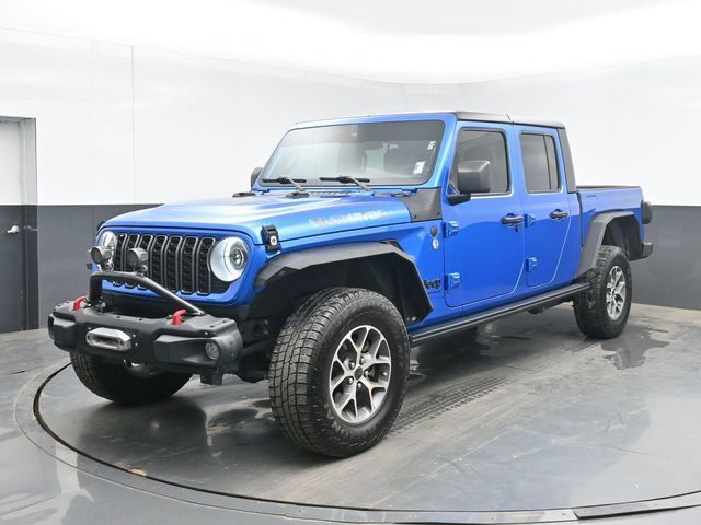 Used 2024 Jeep Gladiator Sport AWD/4WD image 10