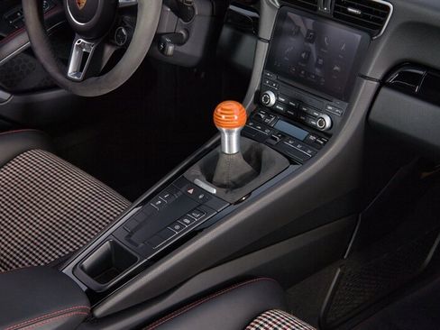 Used 2019 Porsche 911 Carrera T image 30