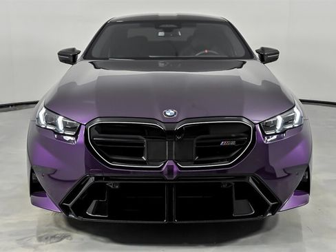 Used 2026 BMW M5 w/ Carbon Package AWD/4WD image 5