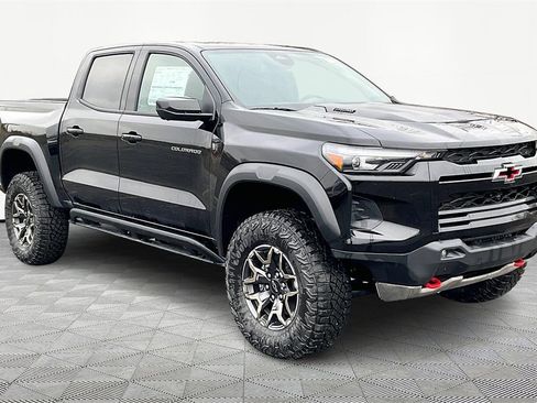 New 2026 Chevrolet Colorado ZR2 w/ Technology Package image 2