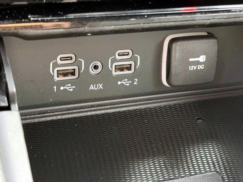 Certified 2023 Jeep Grand Cherokee L Laredo image 28