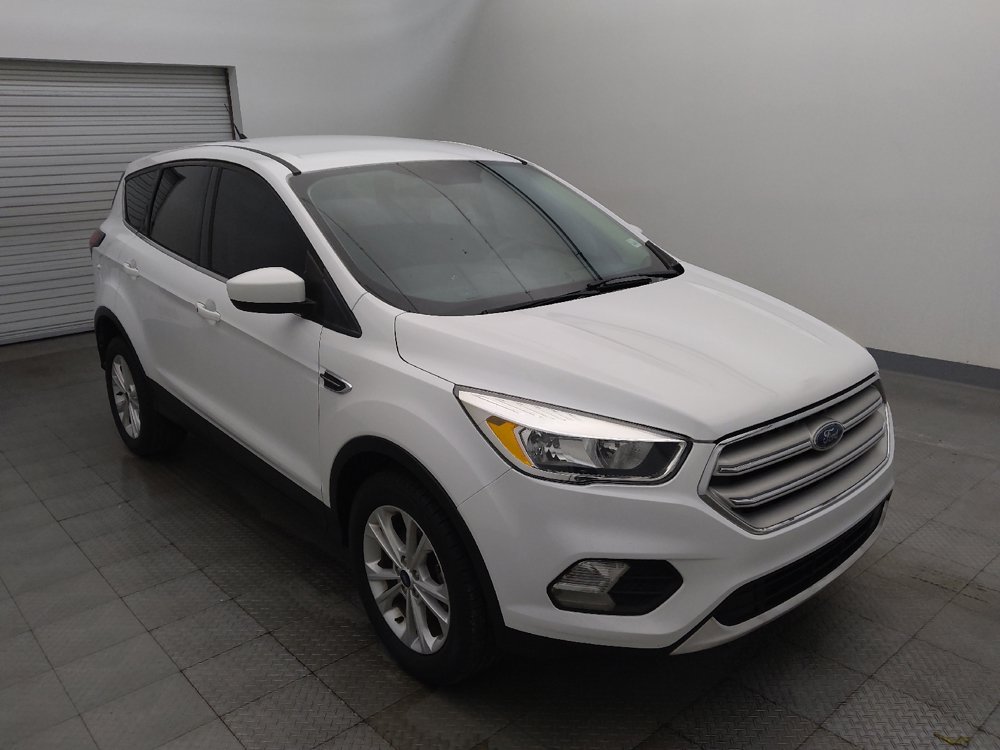 Used 2019 Ford Escape SE FWD image 13