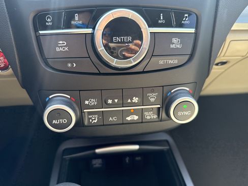 Used 2018 Acura RDX w/ Advance Package FWD image 39