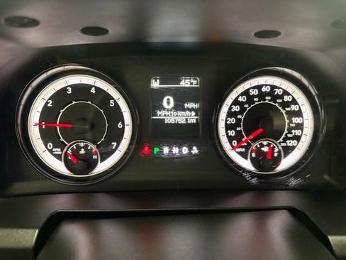 Used 2020 RAM 1500 Classic SLT image 20