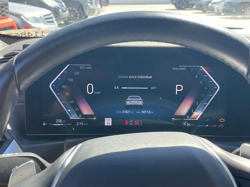 Used 2024 BMW 430i Coupe w/ Premium Package image 10