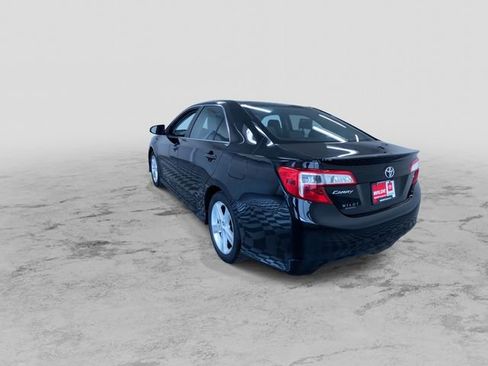 Used 2013 Toyota Camry SE image 8