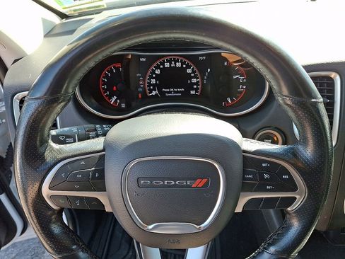 Used 2020 Dodge Durango SXT image 18