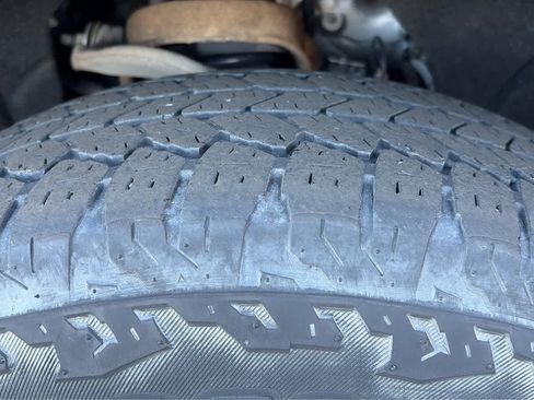 Used 2019 GMC Sierra 1500 SLT w/ SLT Premium Plus Package image 28