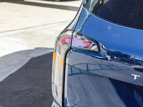 Used 2024 Kia Telluride SX Prestige image 8