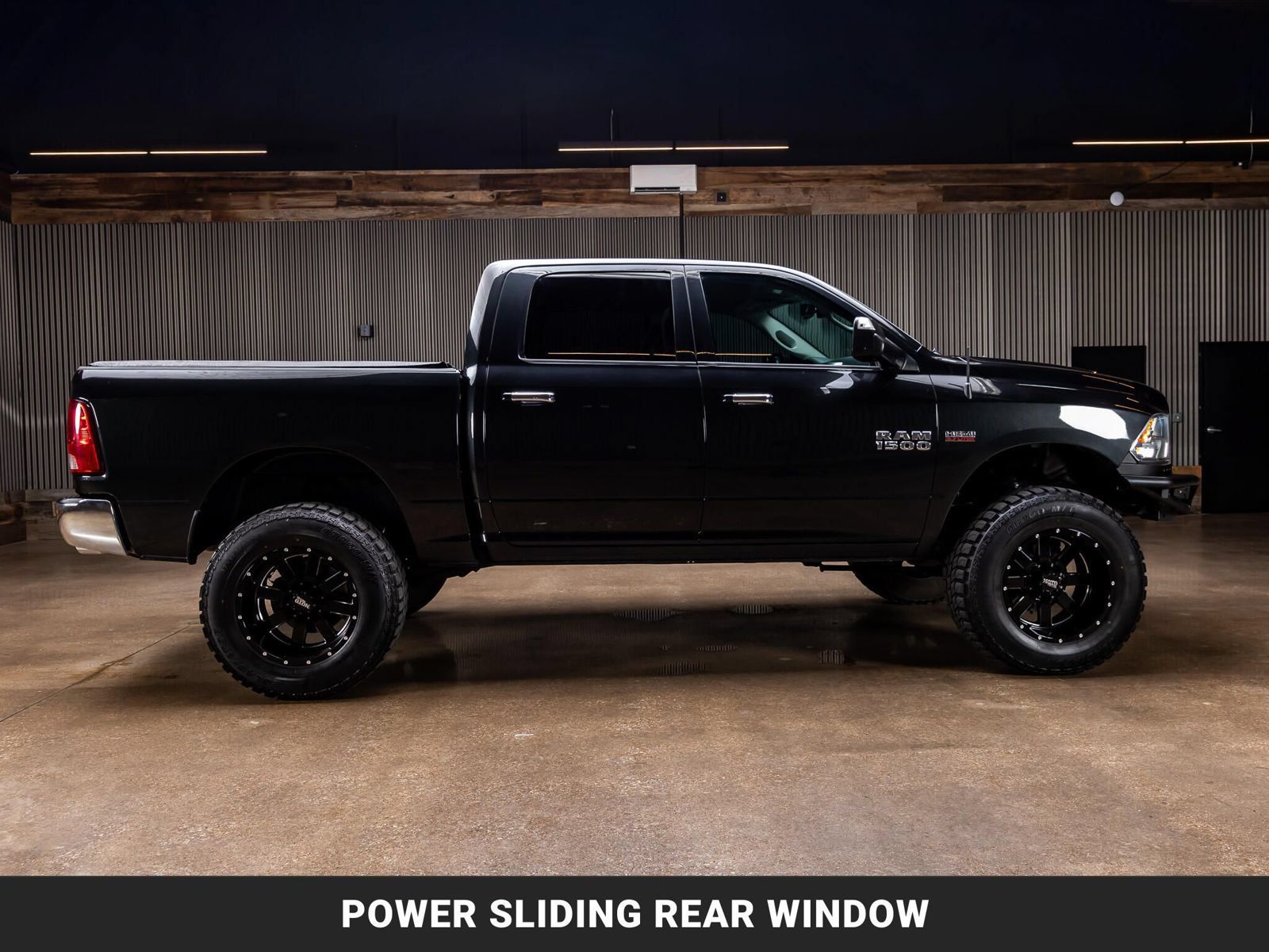 Used 2017 RAM 1500 Big Horn AWD/4WD image 10