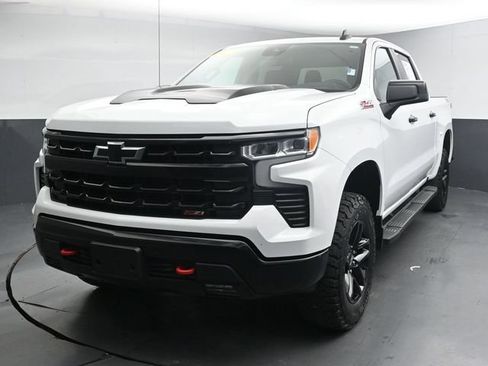 Used 2023 Chevrolet Silverado 1500 LT Trail Boss w/ Protection Package AWD/4WD image 15