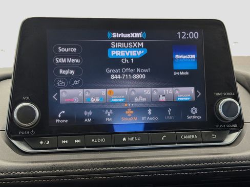 Used 2023 Nissan Rogue SV image 9