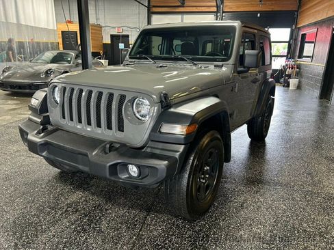 Used 2023 Jeep Wrangler Sport AWD/4WD image 7