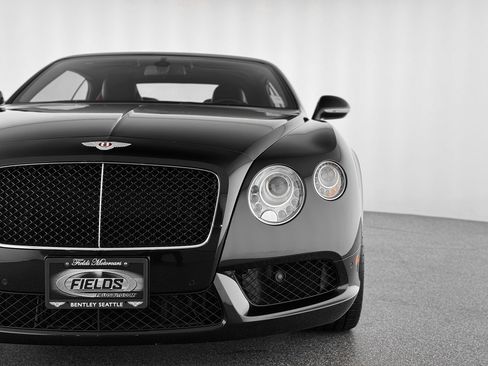 Used 2015 Bentley Continental GT image 43