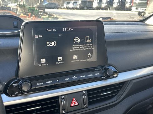 Used 2019 Kia Forte LXS image 27