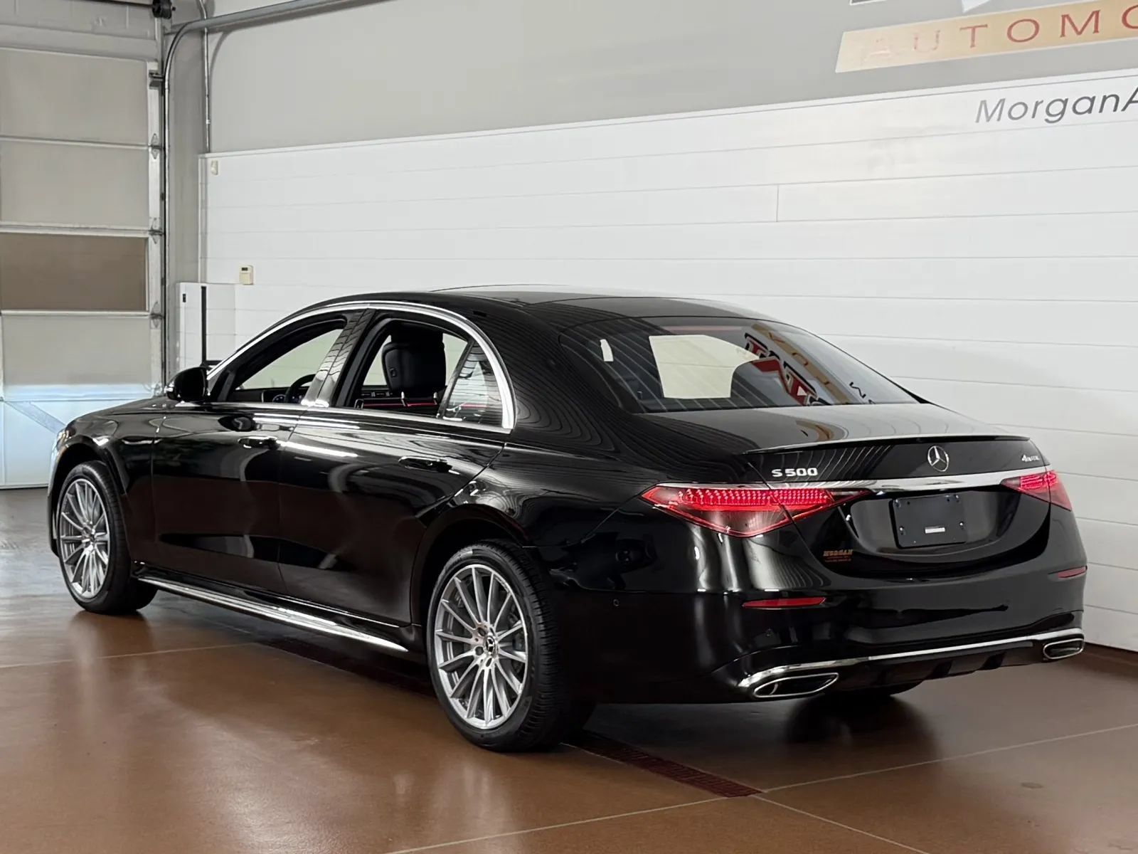 Used 2023 Mercedes-Benz S 500 4MATIC image 5