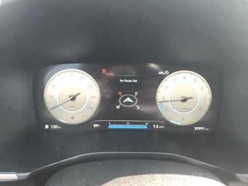 Used 2022 Hyundai Santa Fe SEL w/ Convenience + Premium Package AWD/4WD image 22
