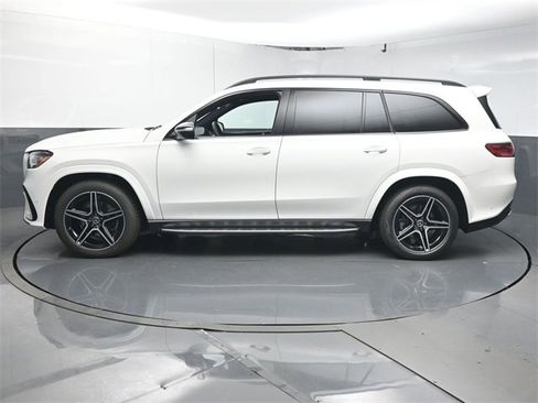 New 2025 Mercedes-Benz GLS 450 4MATIC image 5