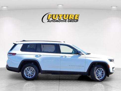 New 2026 Jeep Grand Cherokee L Laredo w/ Trailer Tow Package AWD/4WD image 8